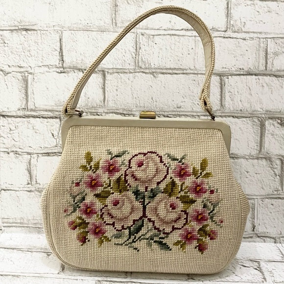 Vintage Beige Floral Needlepoint Clutch Handbag - Picture 7 of 16